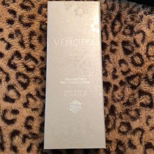 Venofye Orchard Bee Brilliance cream